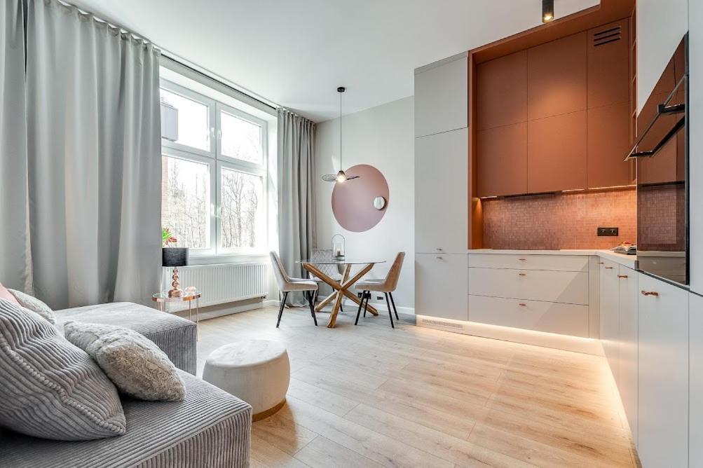 Jan III Sobieski - Luksusowy Apartament S Prywatny Darmowy Parking Gliwice Luaran gambar